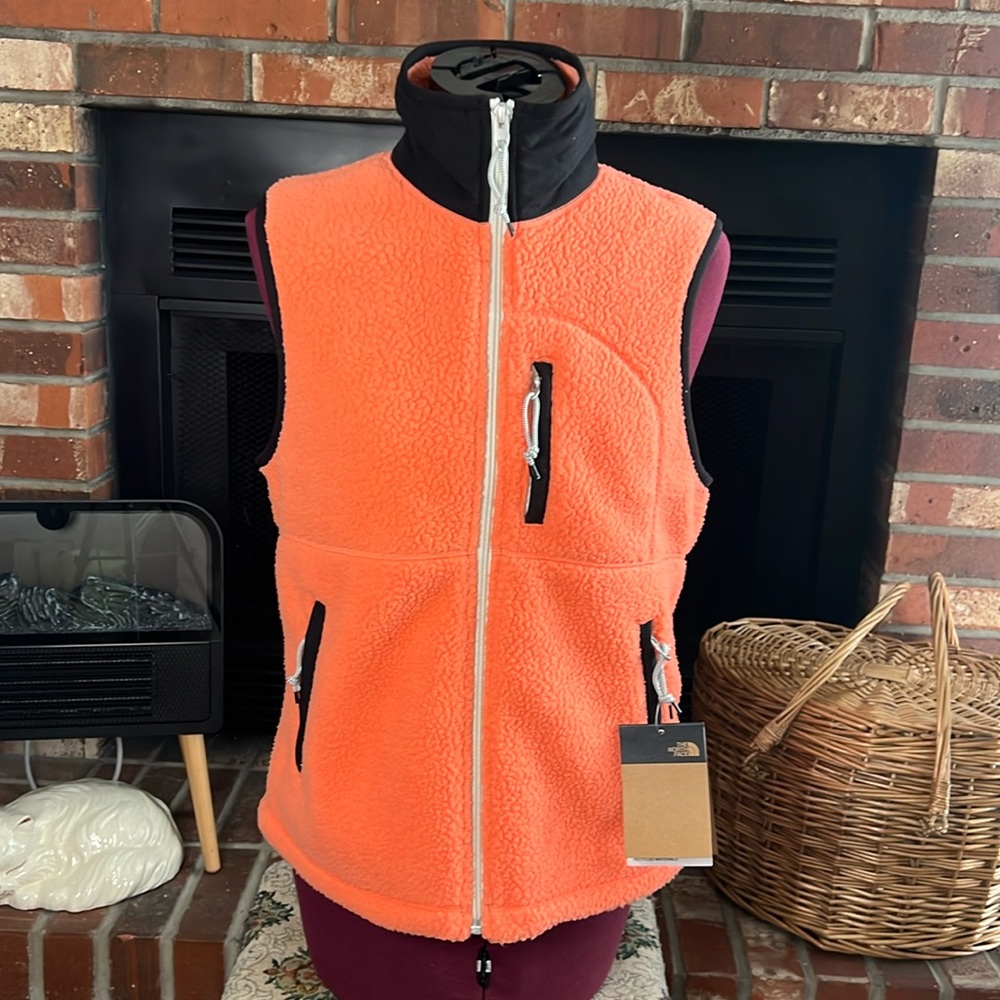 NWT The North Face fleece women’s cragmont full zip winter collar vest
